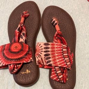 Sanuk sandals